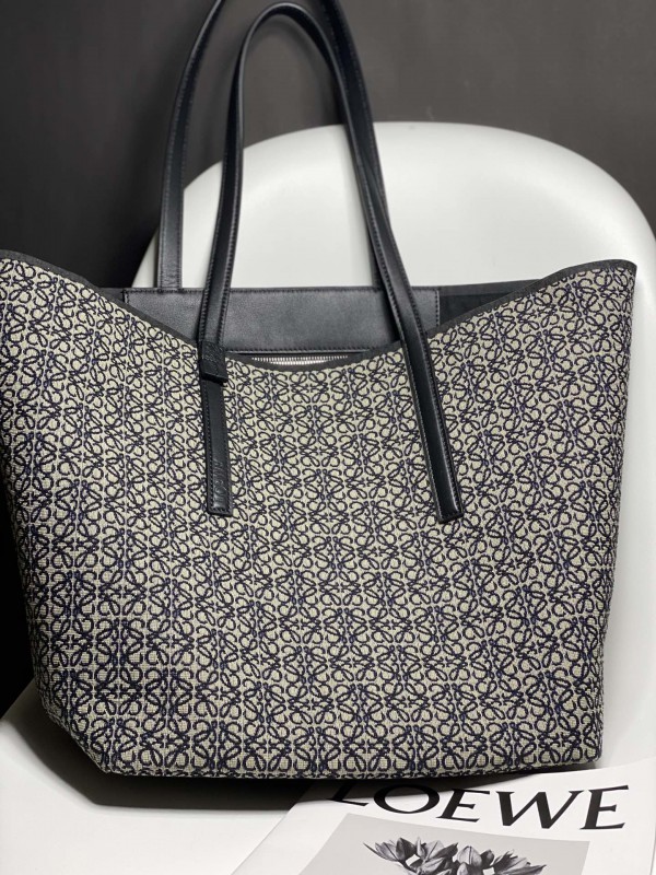 Loewe 114 1