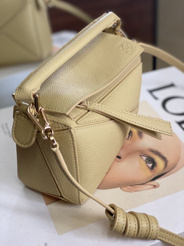 Loewe 119 1