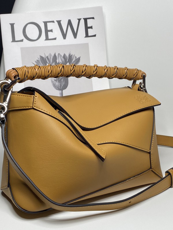 Loewe 125 1