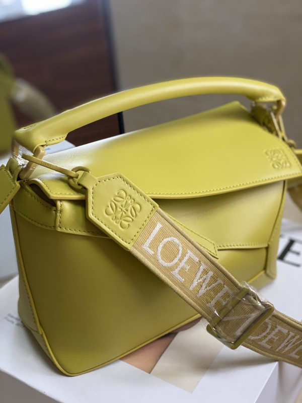 Loewe 129 1