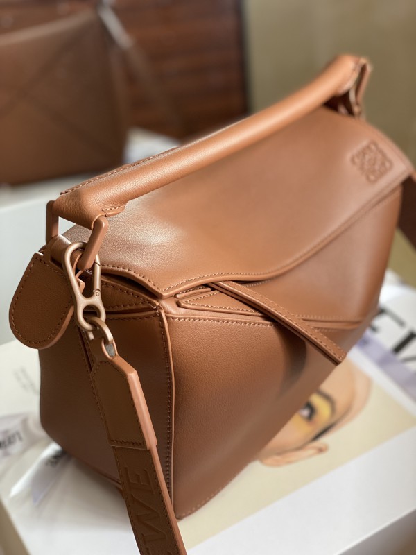 Loewe 148 1