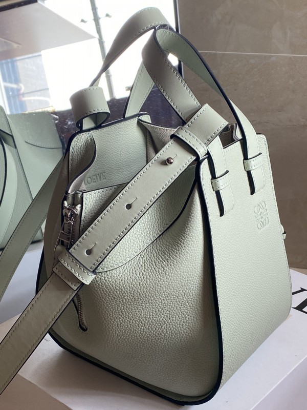 Loewe 154 1