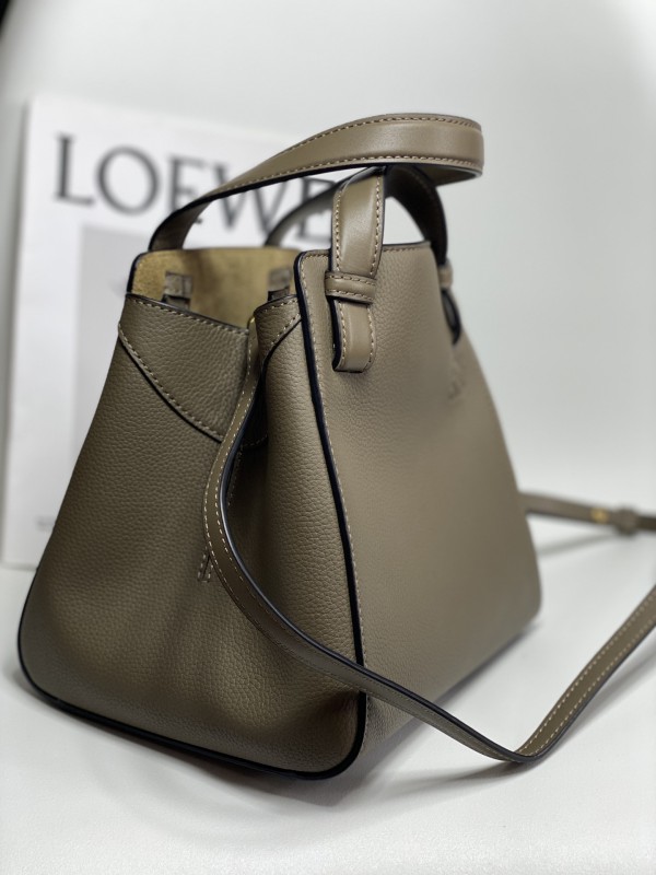 Loewe 180 1