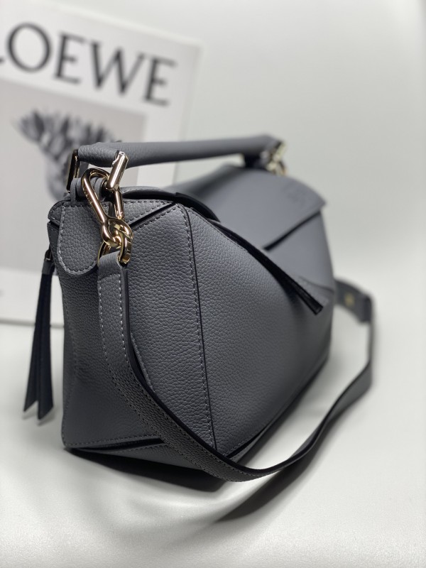 Loewe 187 1