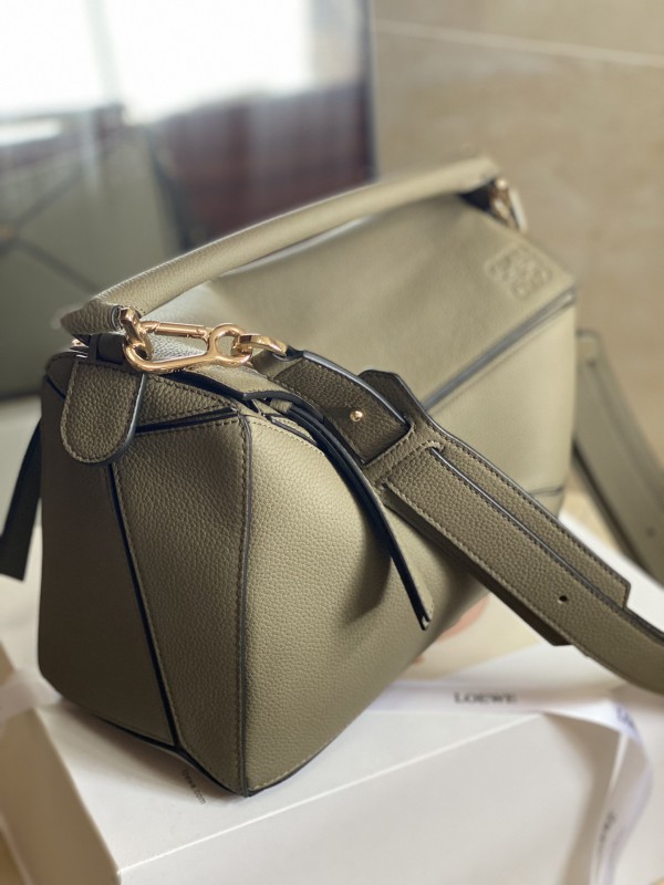 Loewe 193 1