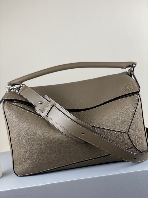 Loewe 272 1