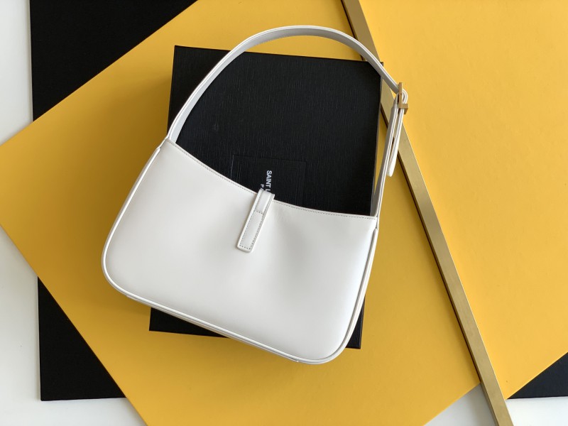 YSL 211 1