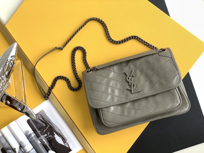 YSL 376 1