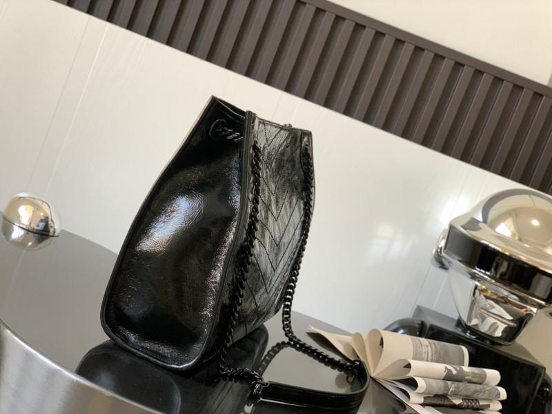 YSL 451 1