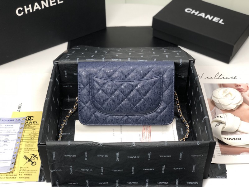 Chanel 011 1