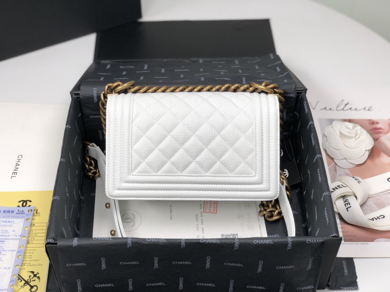 Chanel 014 1