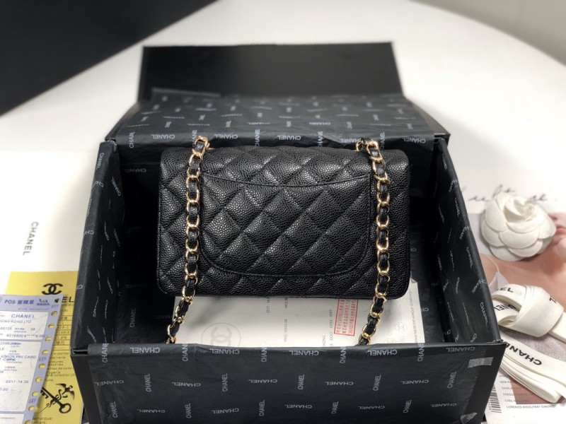 Chanel 019 1