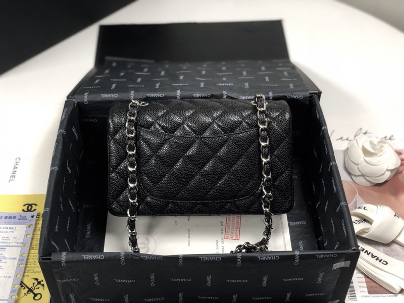 Chanel 020 1