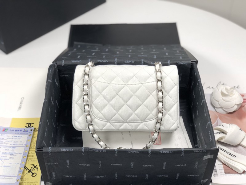 Chanel 025 1