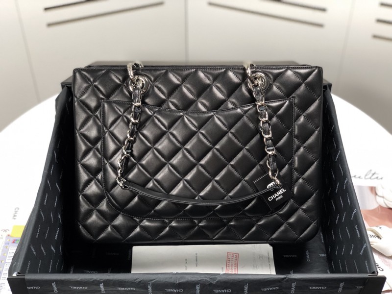 Chanel 152 1