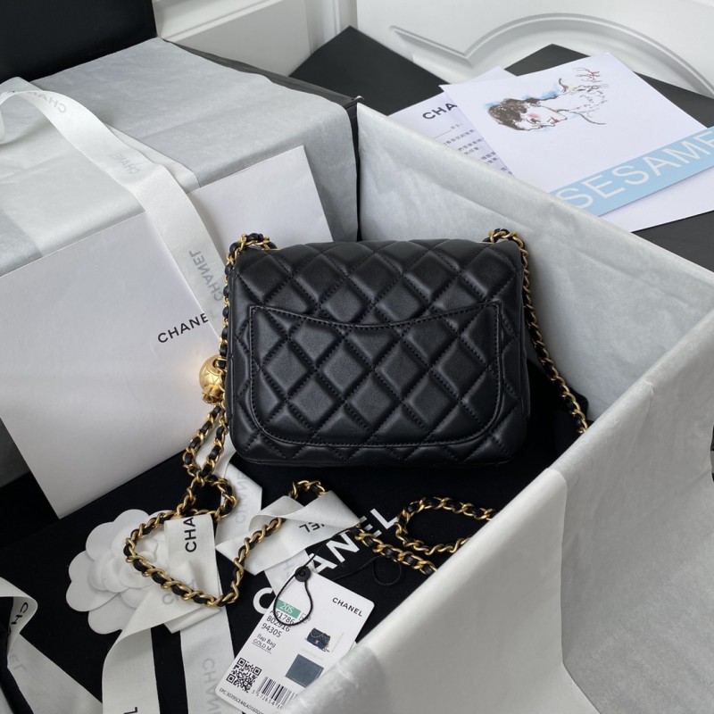 Chanel 202 1