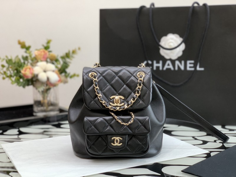 Chanel 240 1