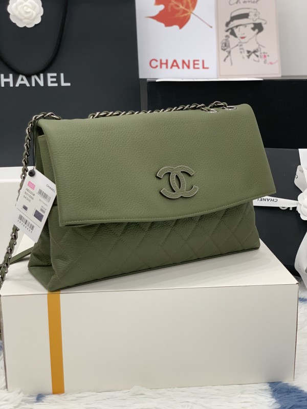 Chanel 256 1