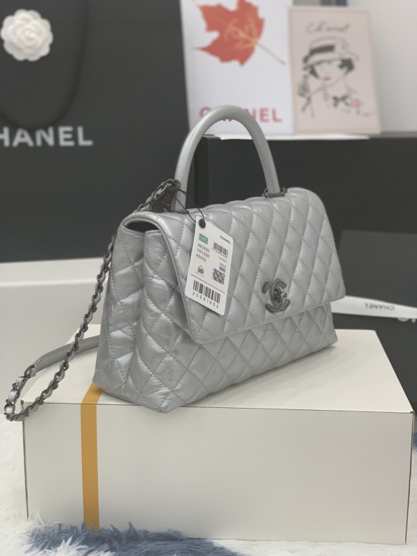 Chanel 260 1