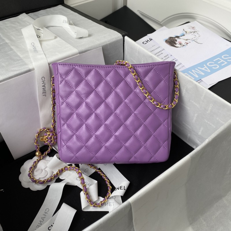 Chanel 320 1