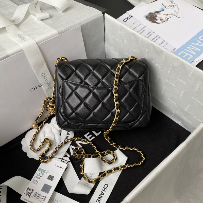 Chanel 404 1