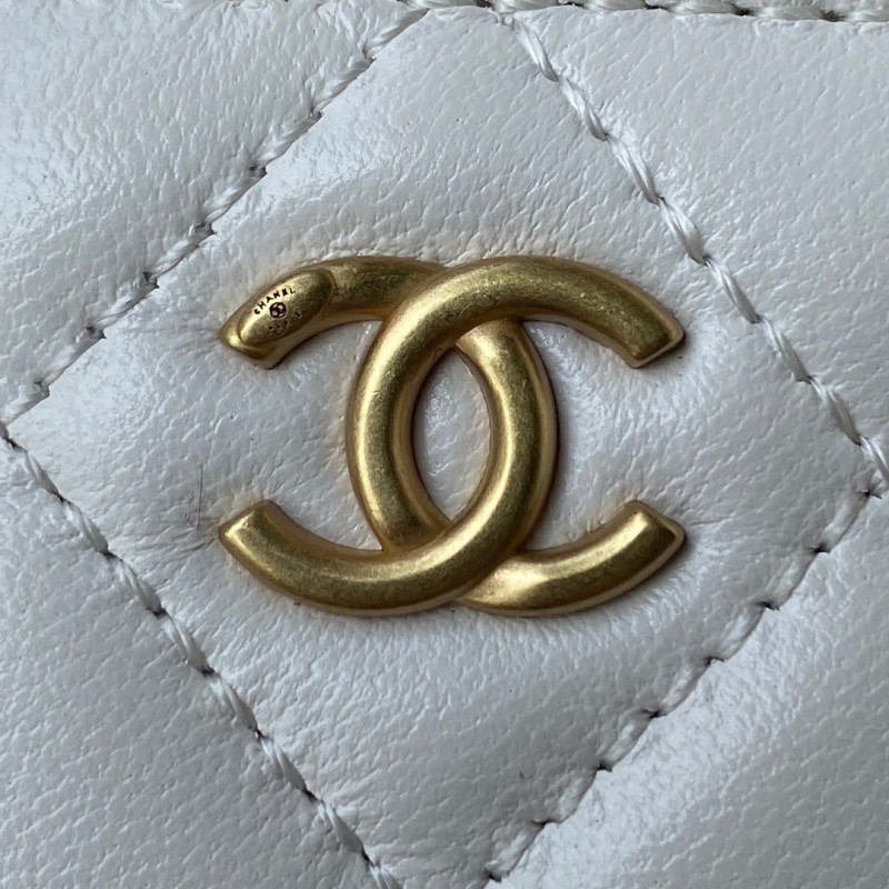 Chanel 422 1