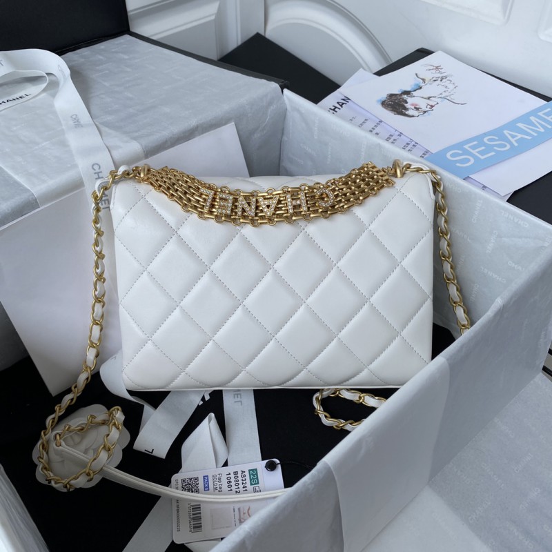 Chanel 582 1
