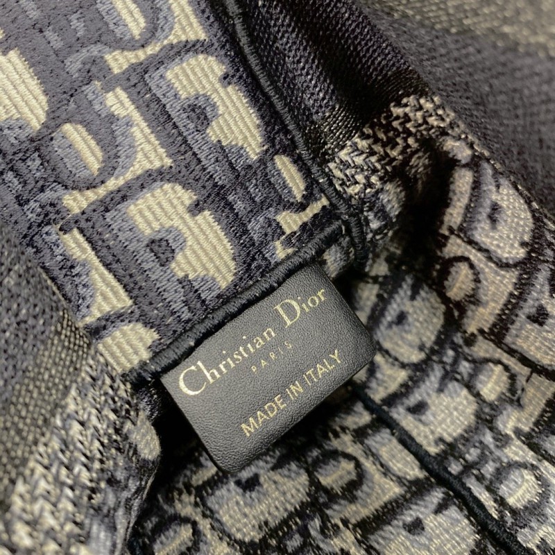 Dior 129 2