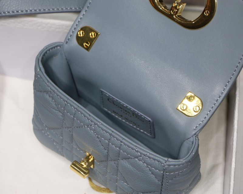 Dior 052 2