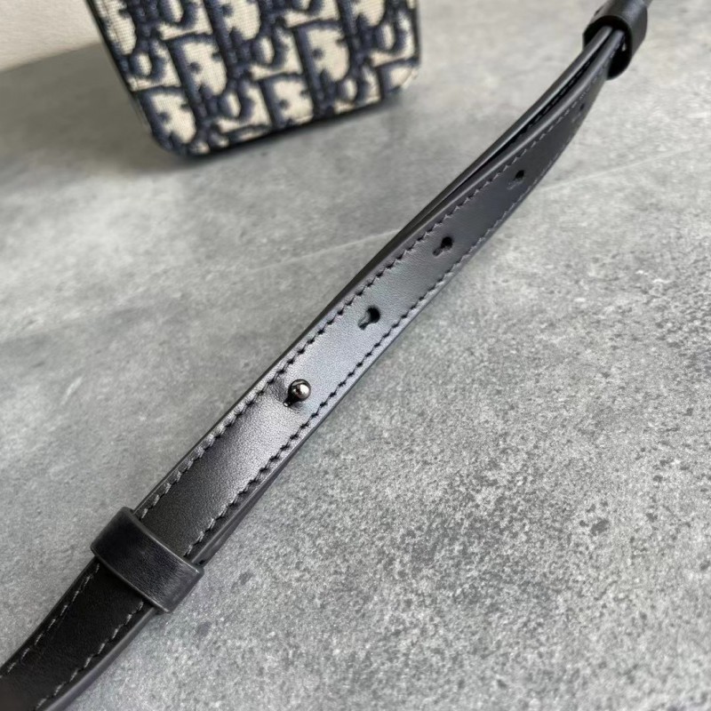 Dior 135 2