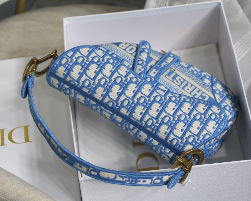 Dior 136 2