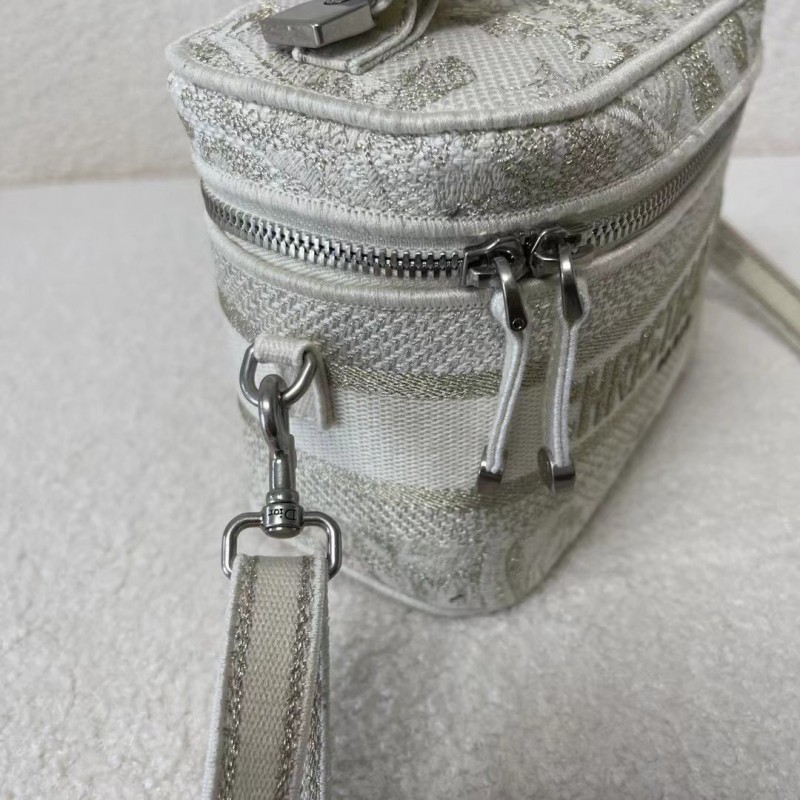 Dior 170 2