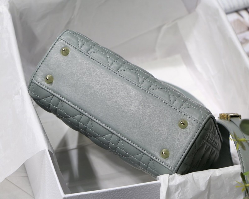 Dior 253 2