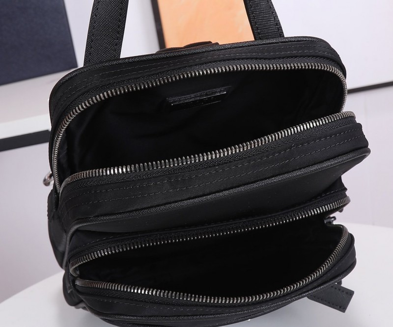 Prada 039 2