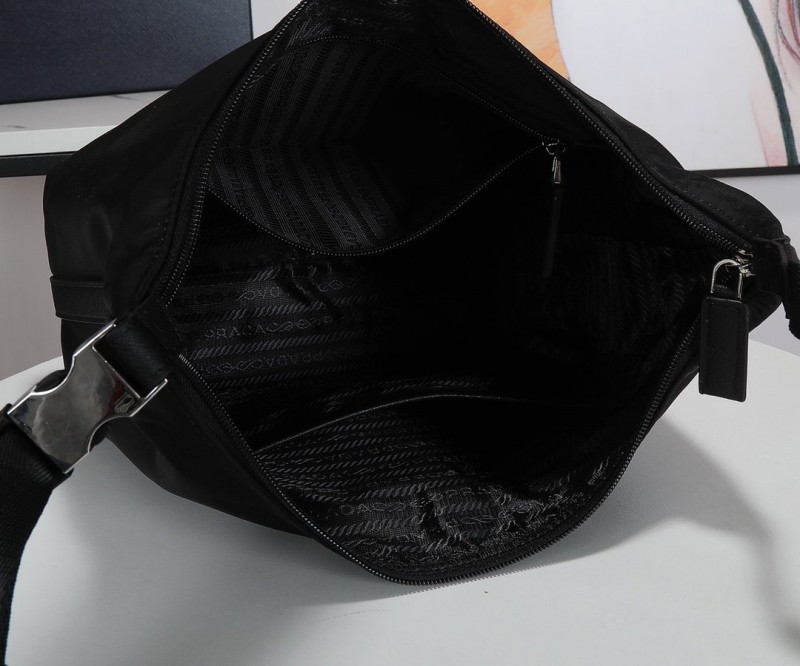 Prada 043 2