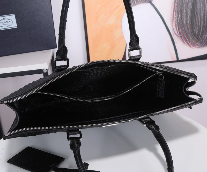 Prada 047 2