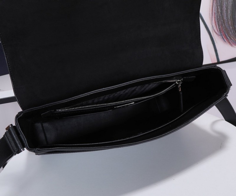 Prada 056 2
