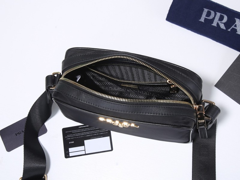 Prada 061 2
