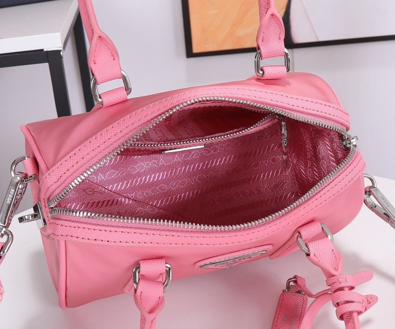 Prada 083 2