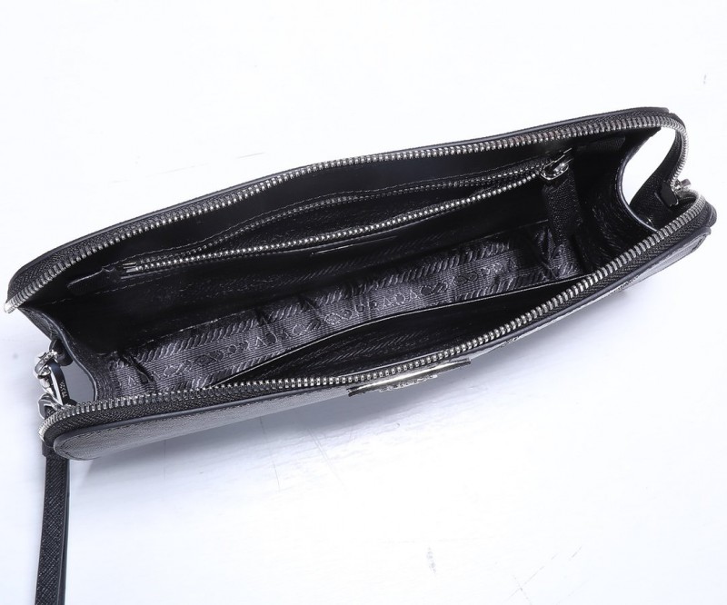 Prada 093 2