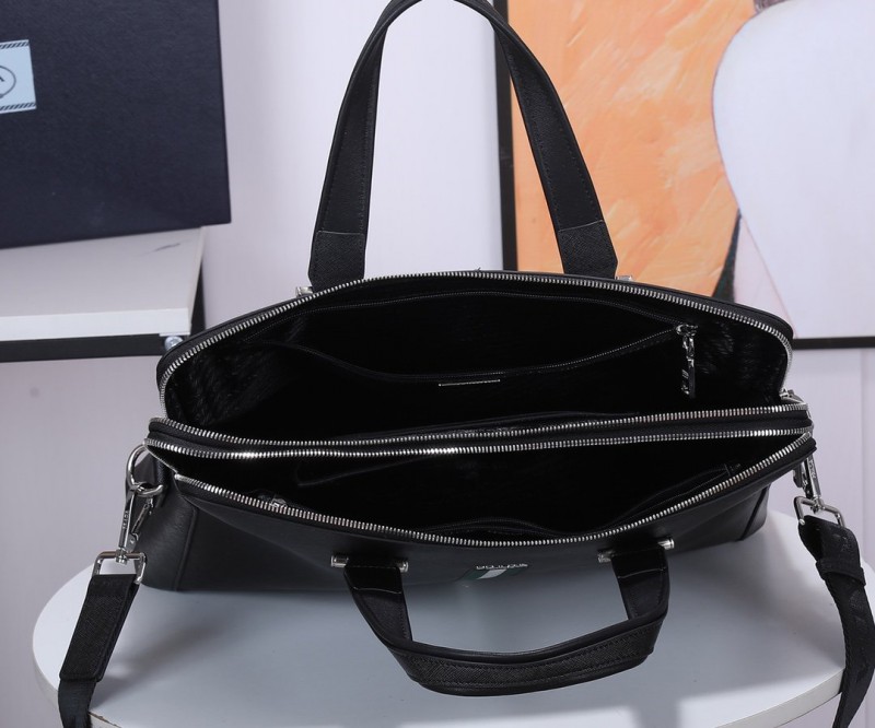 Prada 095 2
