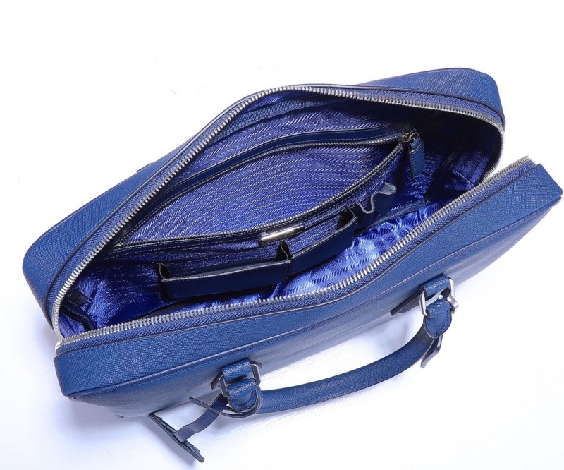Prada 102 2