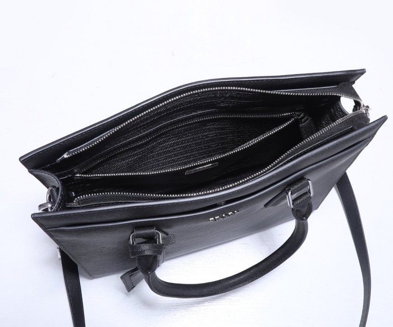 Prada 109 2