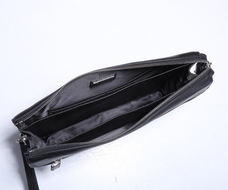 Prada 118 2