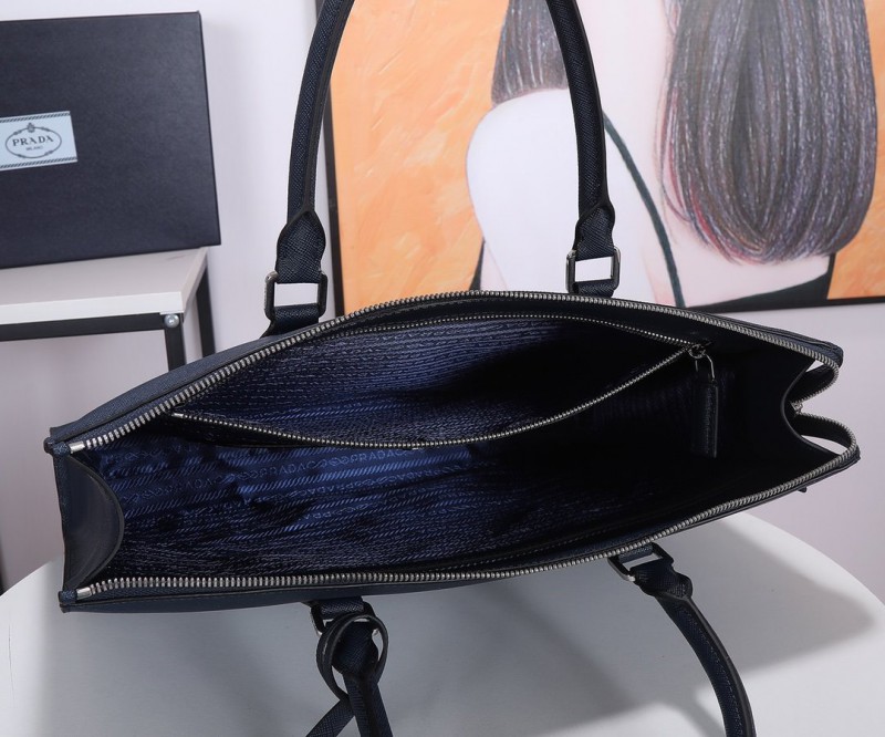 Prada 126 2