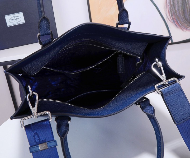 Prada 138 2