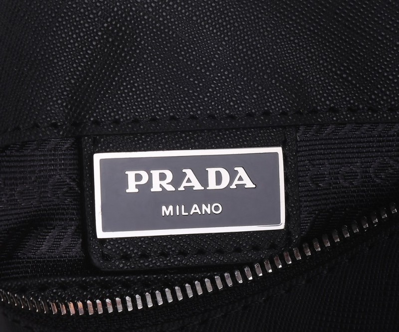 Prada 139 2