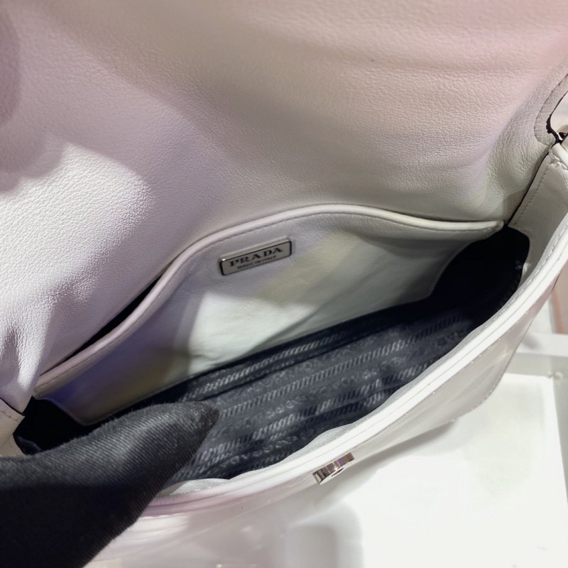 Prada 148 2
