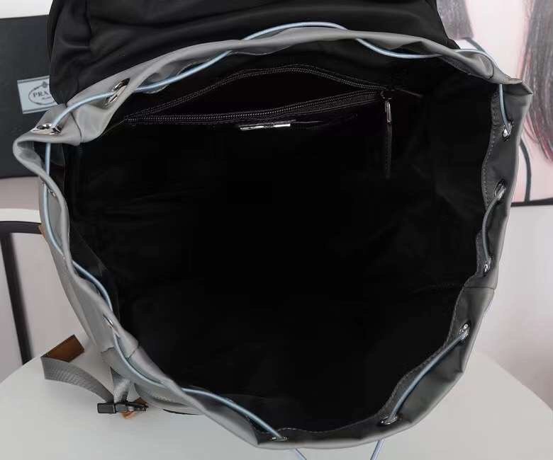 Prada 215 2