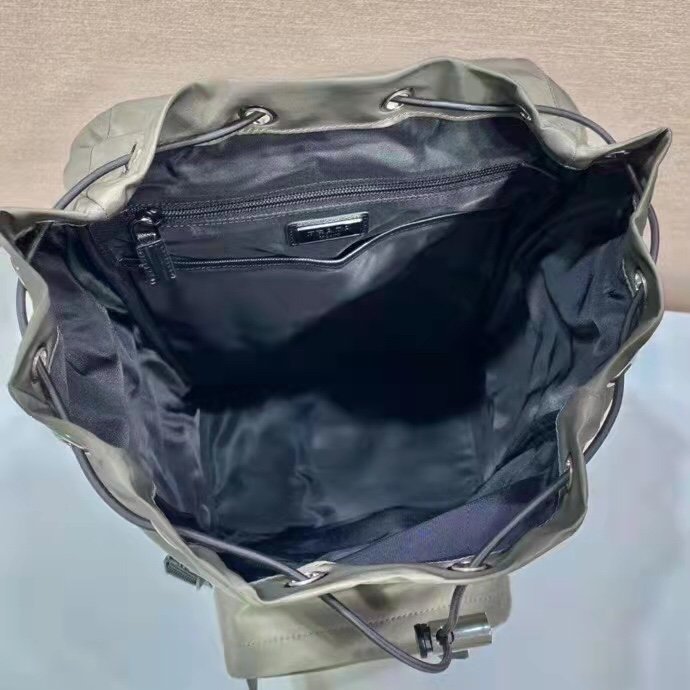 Prada 218 2
